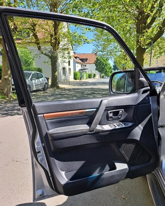 Mitsubishi Pajero cena 26700 przebieg: 425387, rok produkcji 2007 z Jarocin małe 191